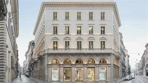 hotel fendi a roma|Fendi Private Suites: Luxury Hotel Rome in City Centre.